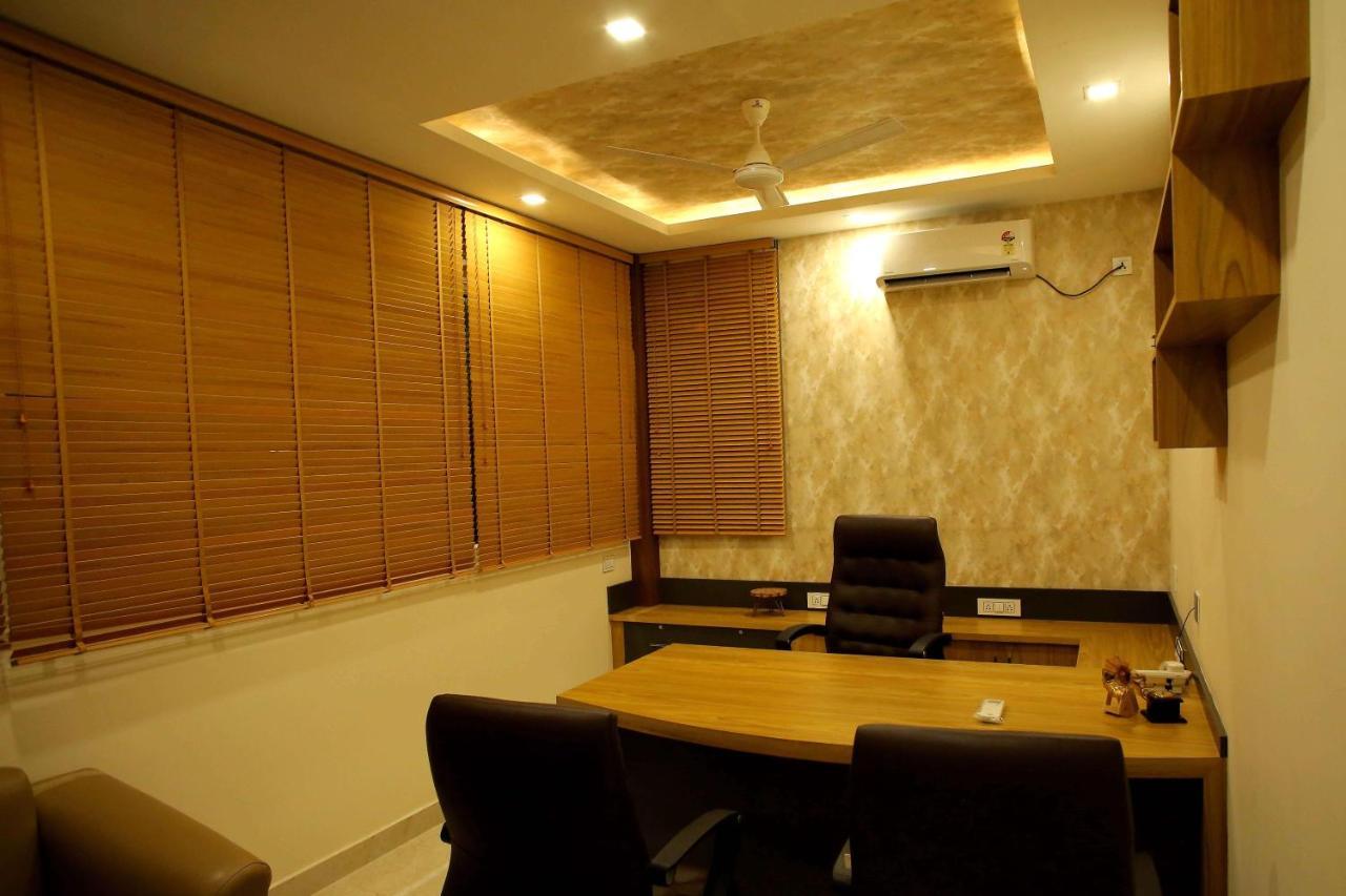 מלון ארנקולם Kira Palace Residency מראה חיצוני תמונה