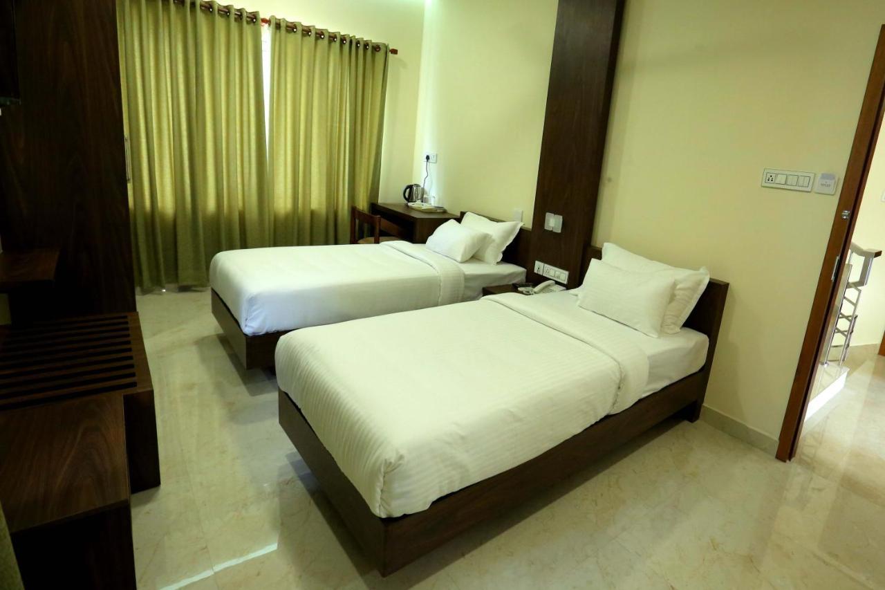 מלון ארנקולם Kira Palace Residency מראה חיצוני תמונה